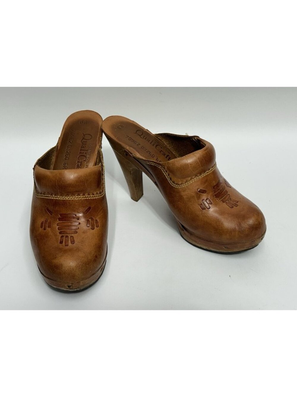 Vintage Qualicraft Clogs Heels Size 6B Leather & Wood Sole Mules Brazil RARE 70s